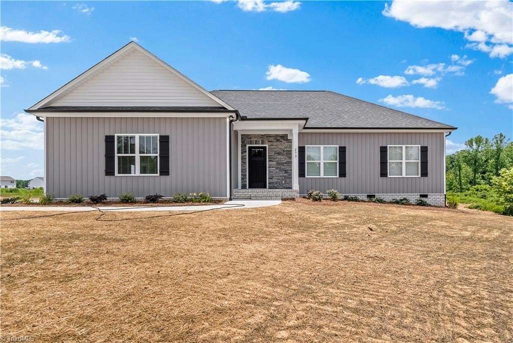 5.89 Acres of Land with Home for Sale in Lexington, North Carolina