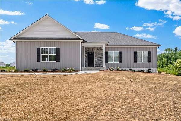 5.89 Acres of Land with Home for Sale in Lexington, North Carolina