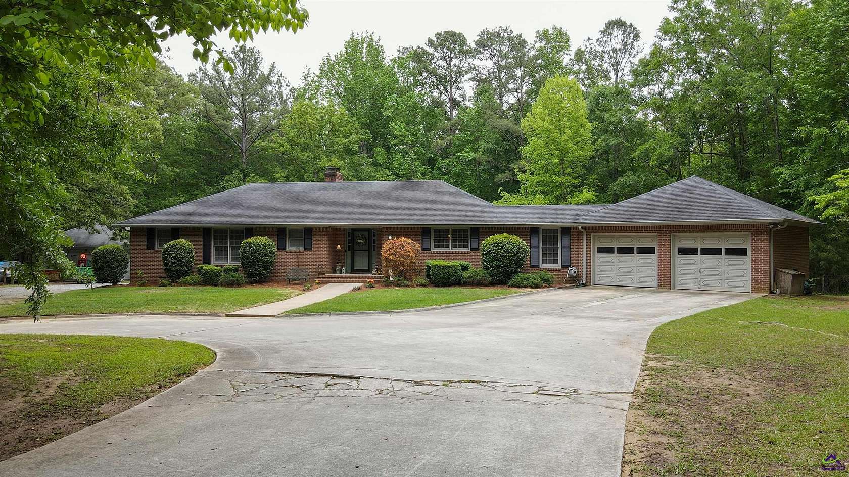 7.4 Acres of Land with Home for Sale in Juliette, Georgia