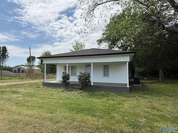 1.86 Acres of Land with Home for Lease in Athens, Alabama