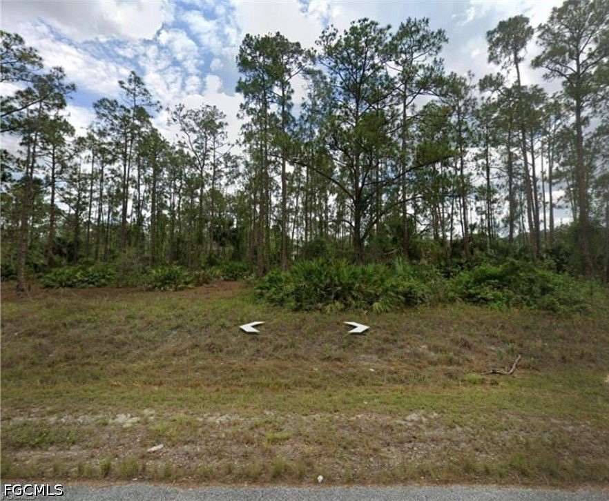 0.5 Acres of Residential Land for Sale in Lehigh Acres, Florida
