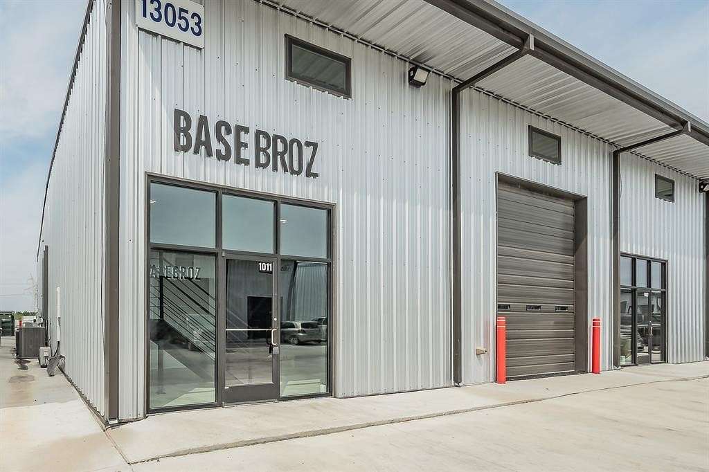11.8 Acres of Commercial Land for Sale in Fort Worth, Texas