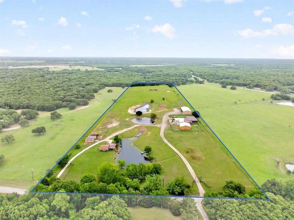 21.4 Acres of Agricultural Land with Home for Sale in Poetry, Texas