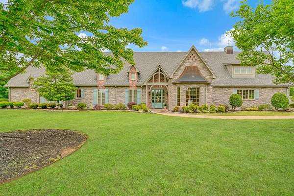 11 Acres of Land with Home for Sale in Paris, Texas