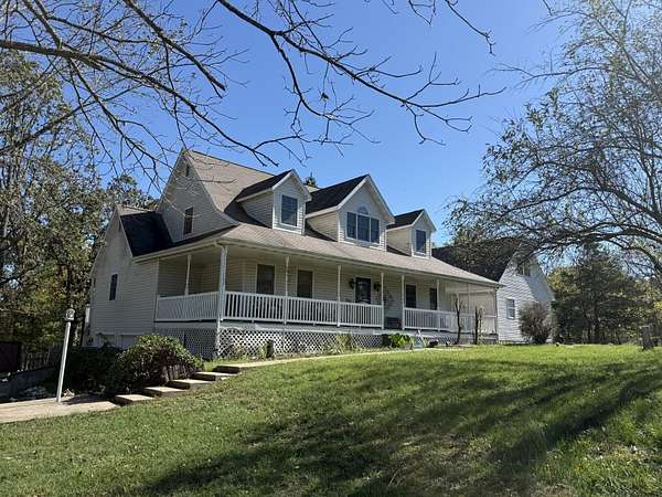 7.5 Acres of Land with Home for Sale in Macomb, Missouri