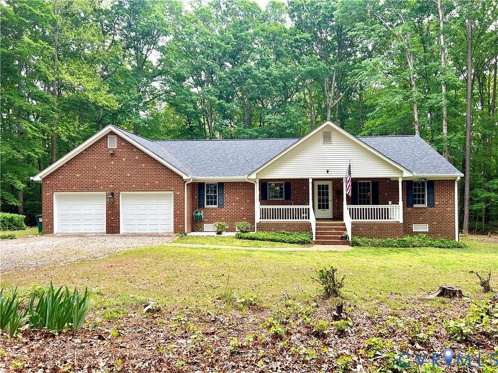 2 Acres of Land with Home for Sale in Amelia Court House, Virginia