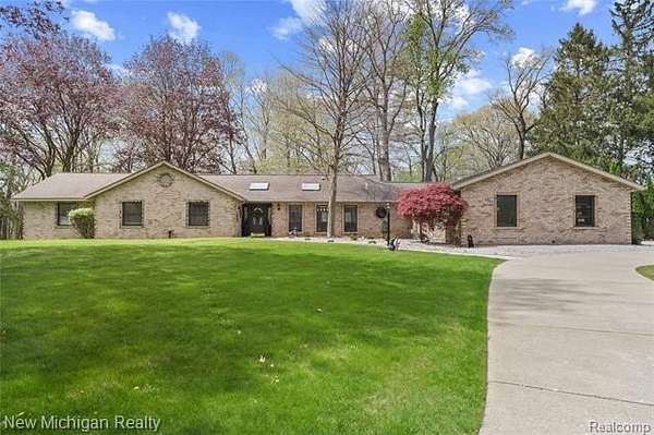 2.1 Acres of Land with Home for Sale in Farmington Hills, Michigan