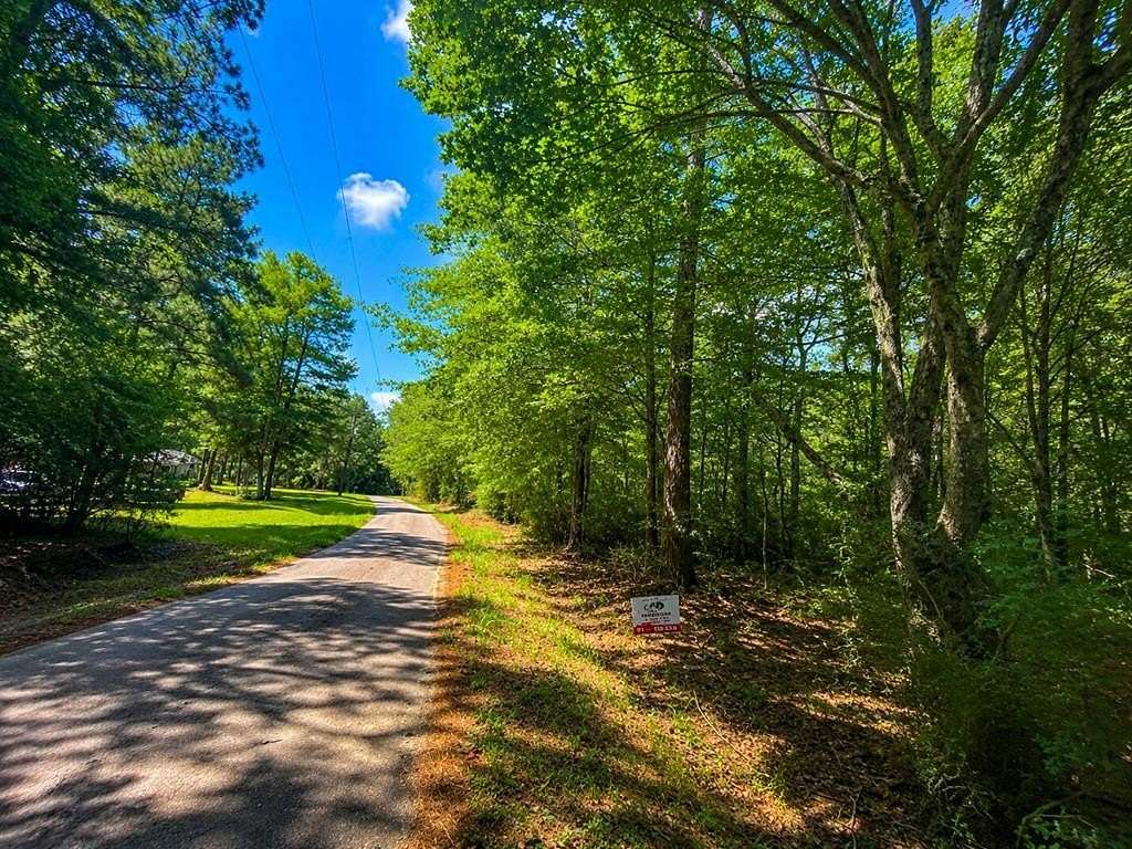 2.39 Acres of Residential Land for Sale in Garrison, Texas