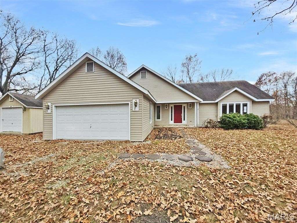 2 Acres of Land with Home for Sale in Edwards, Missouri