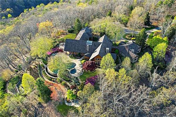 1,124 Acres of Land with Home for Sale in Alto, Georgia
