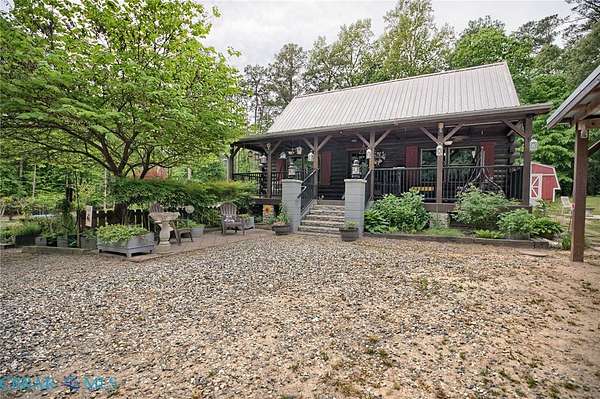 6.64 Acres of Land with Home for Sale in Gloucester, Virginia