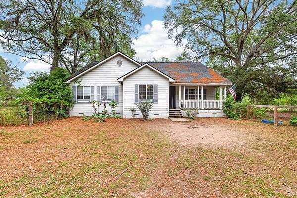 19.7 Acres of Land with Home for Sale in Waynesville, Georgia