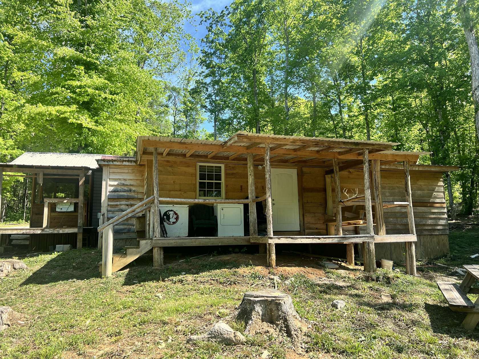1.5 Acres of Land with Home for Sale in Monticello, Kentucky