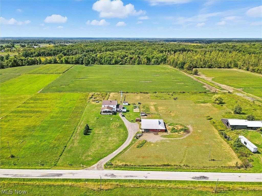 9 Acres of Land for Sale in Dorset, Ohio
