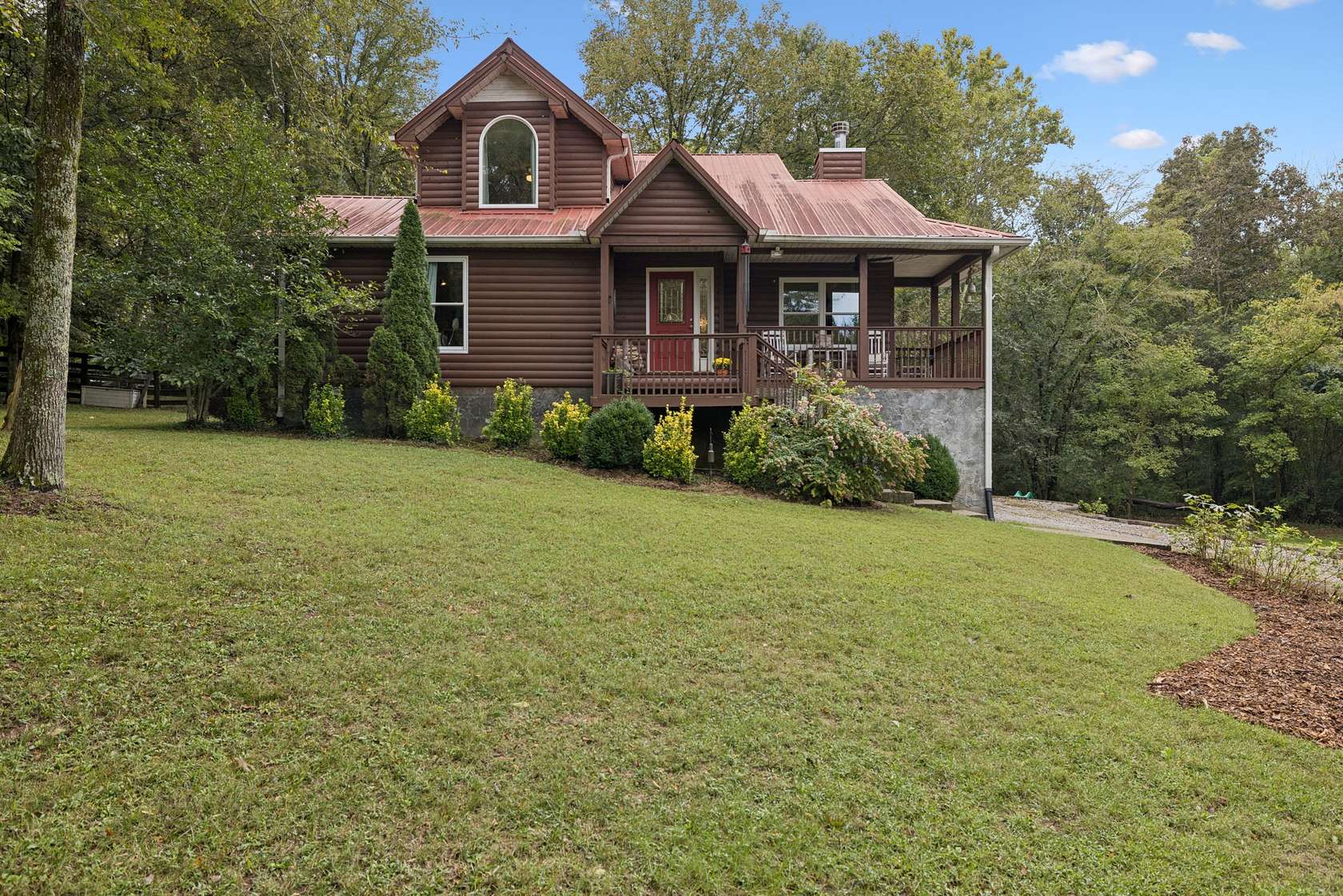 7 Acres of Land with Home for Sale in Spring Hill, Tennessee