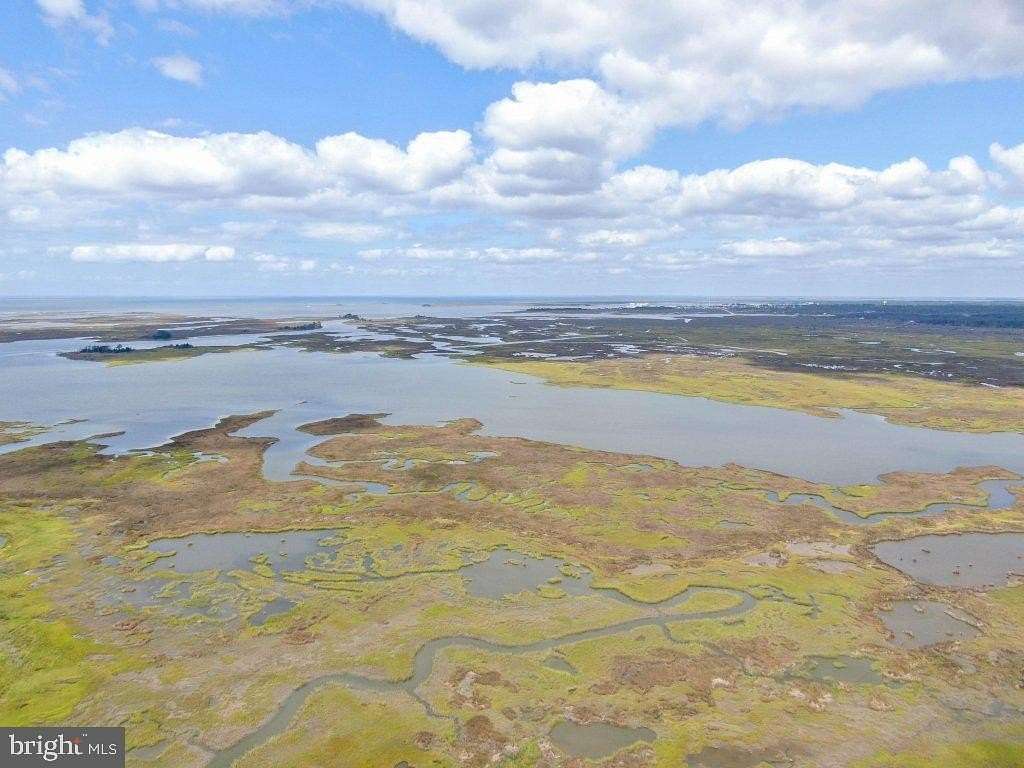 1,119 Acres of Recreational Land with Home for Sale in Crisfield, Maryland