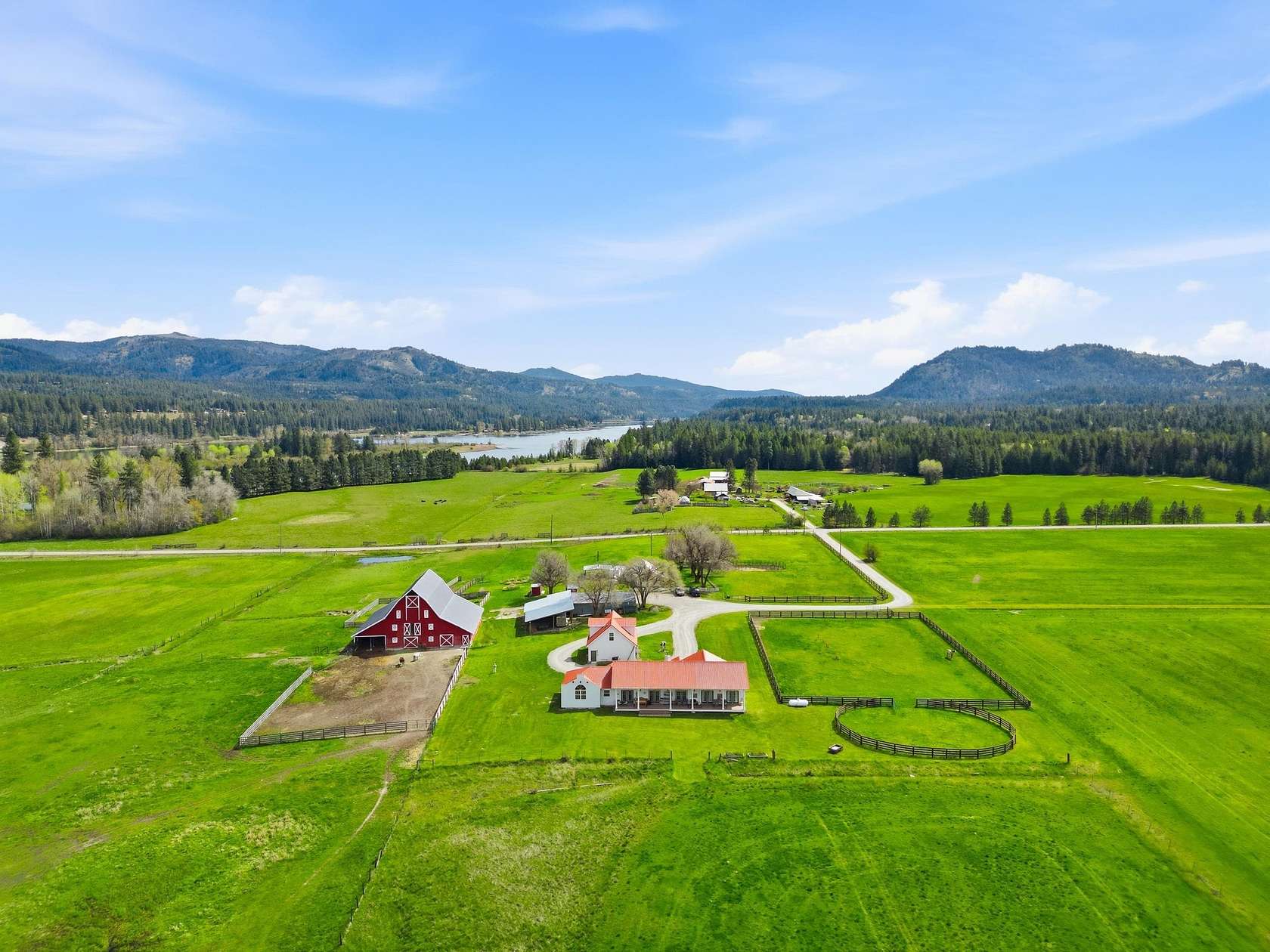 195 Acres of Agricultural Land with Home for Sale in Newport, Washington