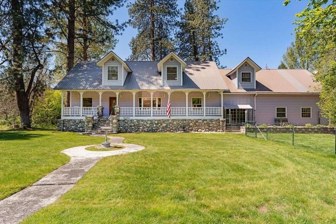 20 Acres of Recreational Land with Home for Sale in Fort Jones, California