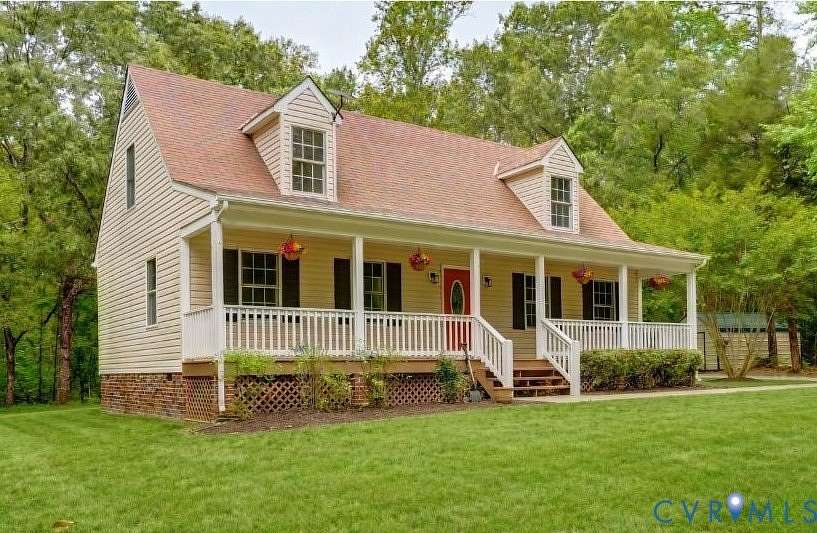 5 Acres of Land with Home for Sale in Providence Forge, Virginia