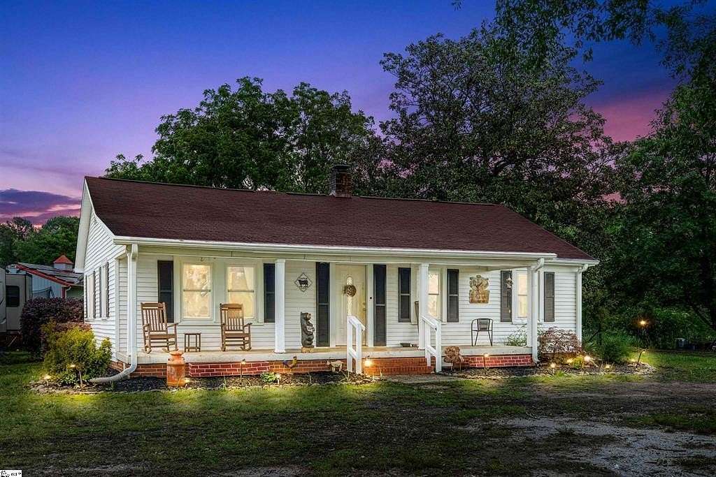 41 Acres of Land with Home for Sale in Laurens, South Carolina