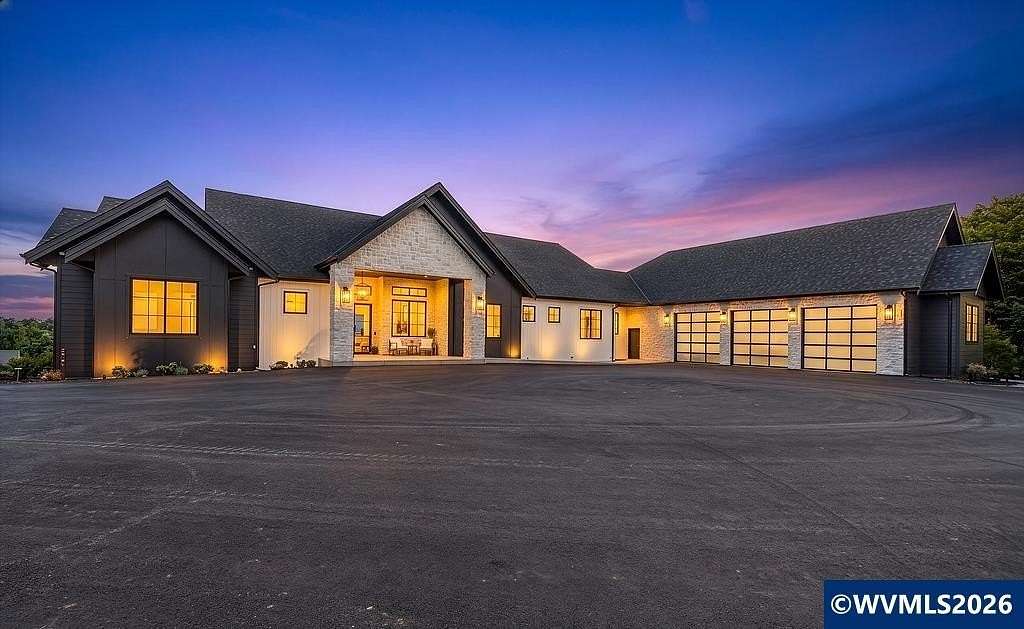 2.68 Acres of Land with Home for Sale in Salem, Oregon