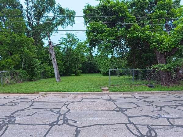 0.14 Acres of Land for Sale in Waco, Texas