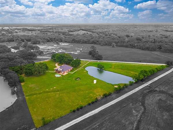 4.55 Acres of Land with Home for Sale in Poetry, Texas