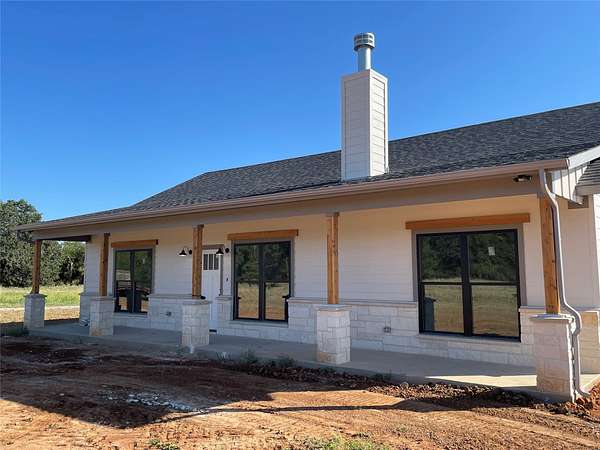 12.5 Acres of Land with Home for Sale in Sunset, Texas