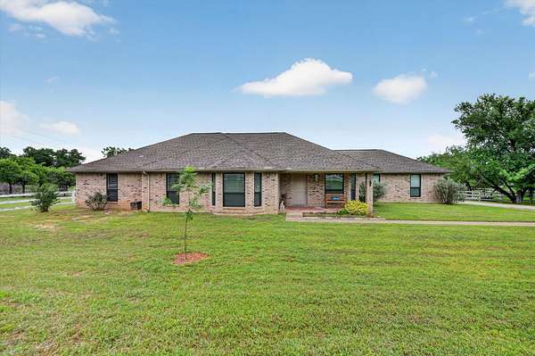 1.78 Acres of Land with Home for Sale in Bartonville, Texas