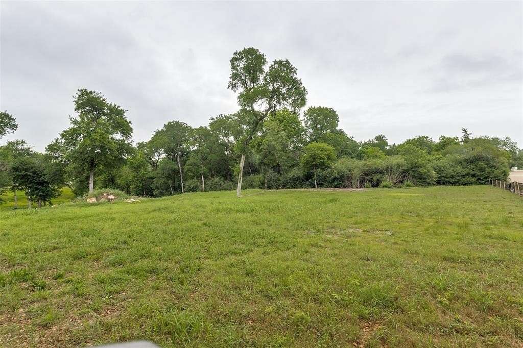 1.47 Acres of Residential Land for Sale in Dallas, Texas