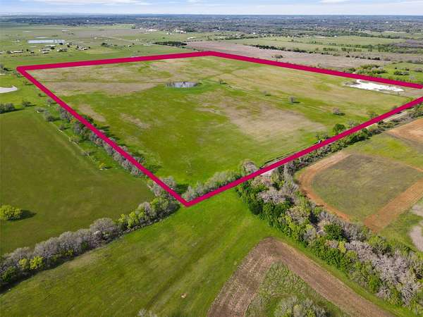 99.7 Acres of Agricultural & Residential Land for Sale in Cleburne, Texas