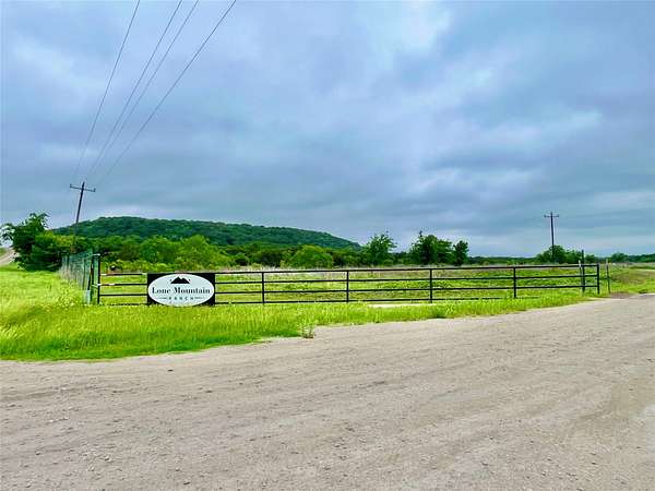 12.1 Acres of Land for Sale in Jonesboro, Texas