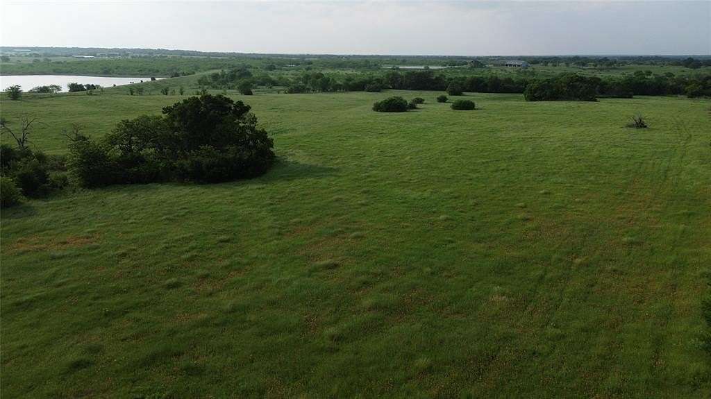 10.4 Acres of Land for Sale in Kemp, Texas