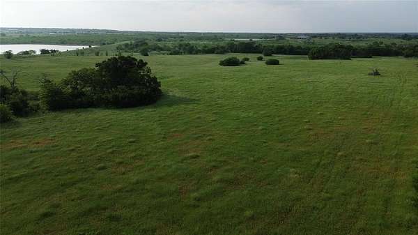 10.4 Acres of Land for Sale in Kemp, Texas