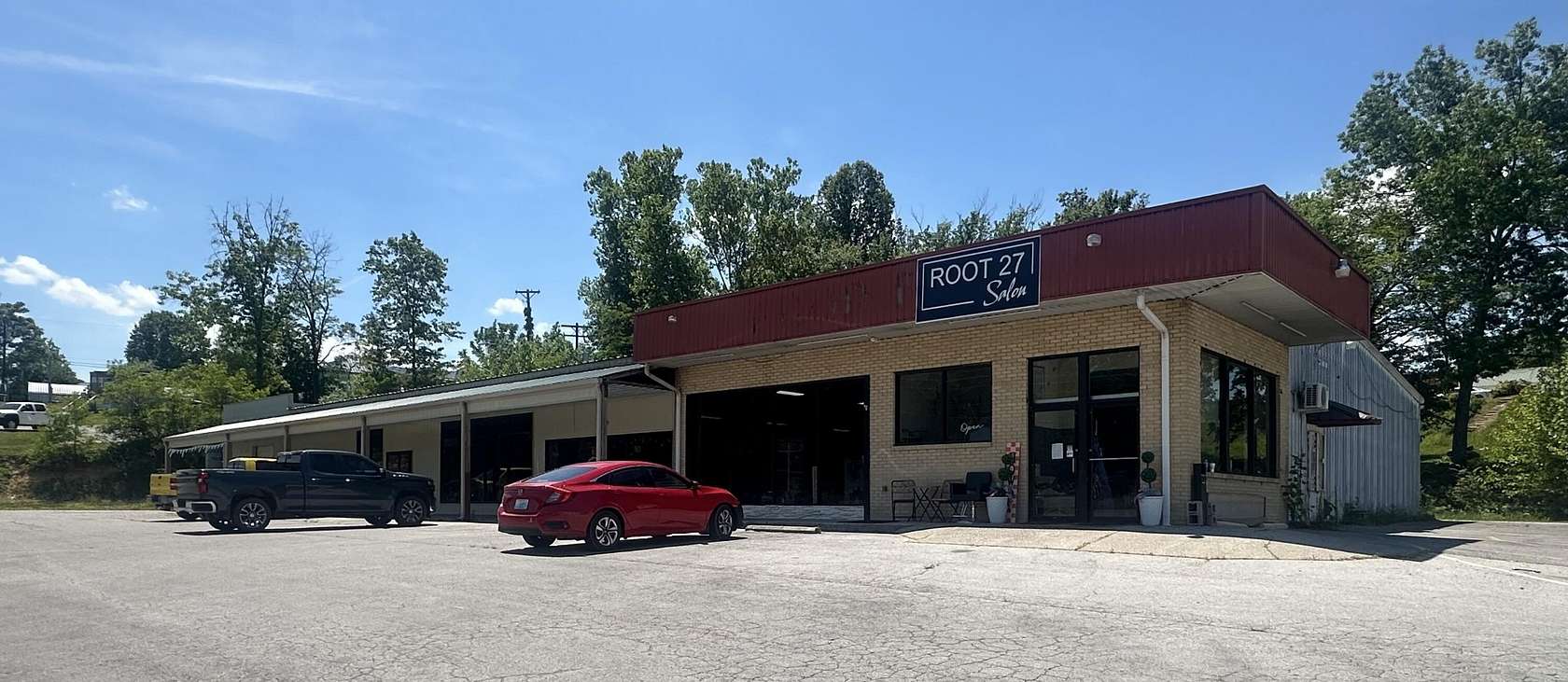 1.75 Acres of Improved Commercial Land for Sale in Whitley City, Kentucky