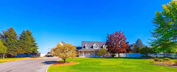 1.65 Acres of Land with Home for Sale in West Richland, Washington