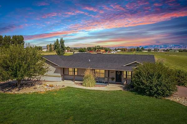 5.33 Acres of Land with Home for Sale in Grand Junction, Colorado