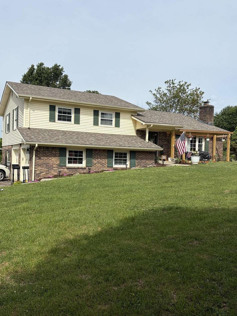 2 Acres of Land with Home for Sale in Berea, Kentucky