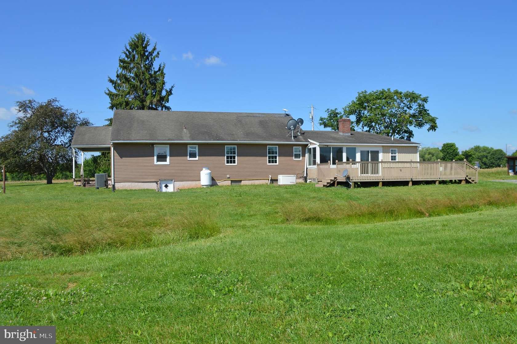 11 Acres of Land with Home for Sale in Taneytown, Maryland
