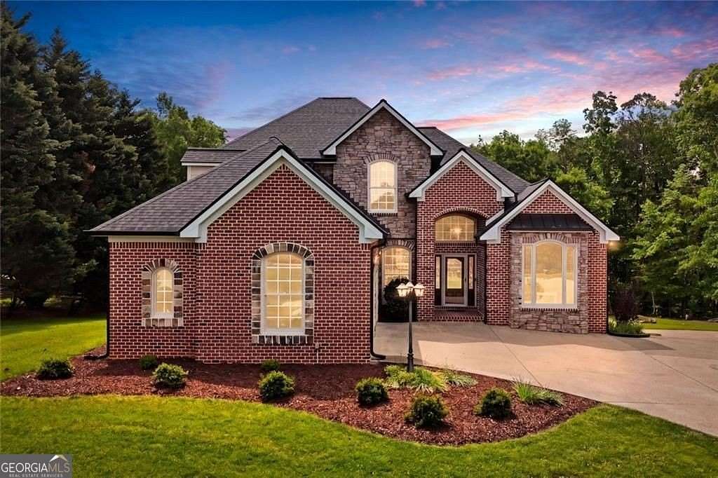 3 Acres of Land with Home for Sale in Canton, Georgia