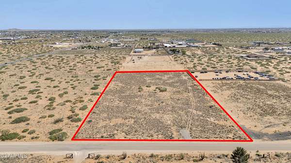 5 Acres of Residential Land for Sale in El Paso, Texas