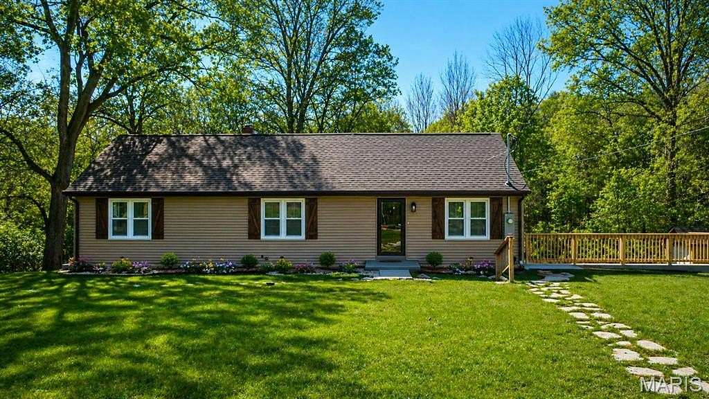 1.8 Acres of Land with Home for Sale in Maryland Heights, Missouri
