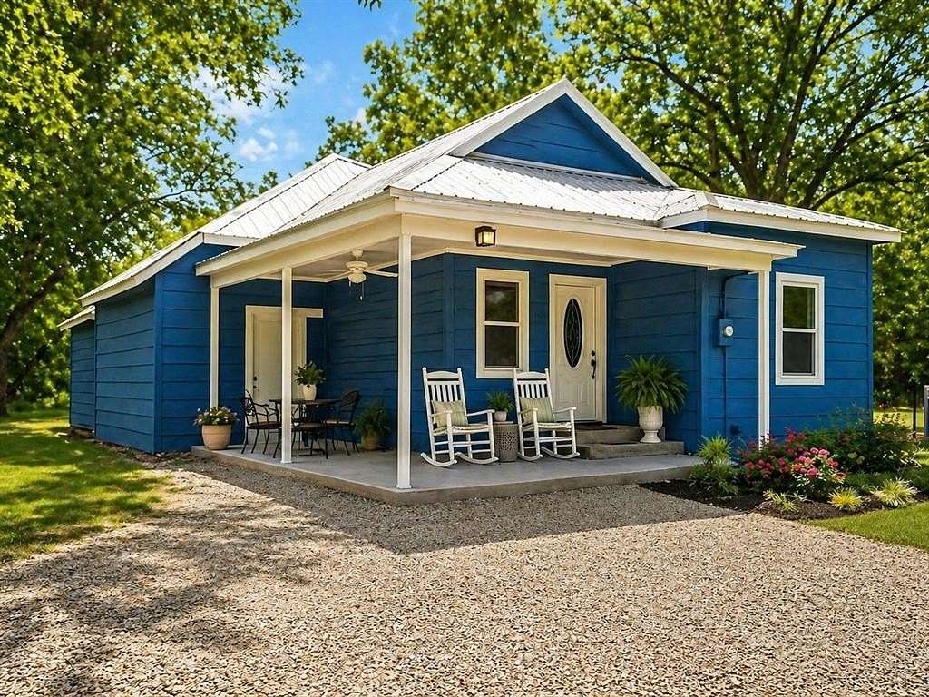 4.75 Acres of Land with Home for Sale in Honey Grove, Texas