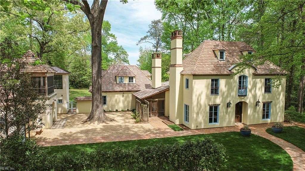1.85 Acres of Land with Home for Sale in Virginia Beach, Virginia