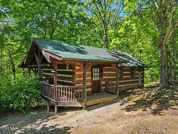 1 Acre of Land with Home for Sale in Sevierville, Tennessee