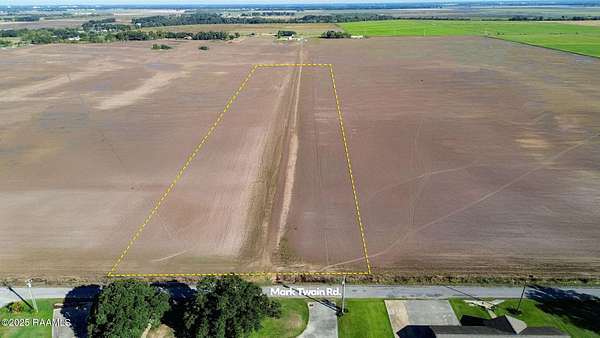 7.45 Acres of Residential Land for Sale in Crowley, Louisiana