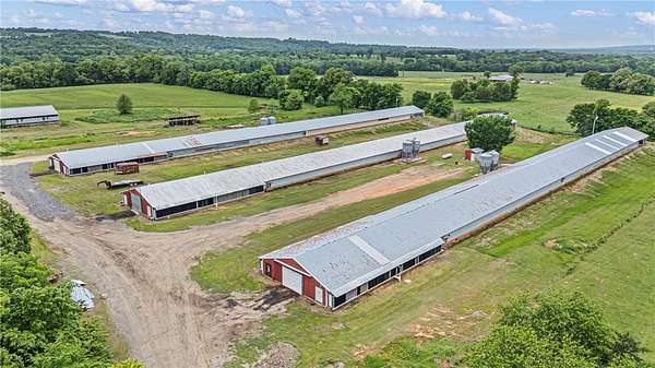 30 Acres of Agricultural Land for Sale in Mulberry Township, Arkansas