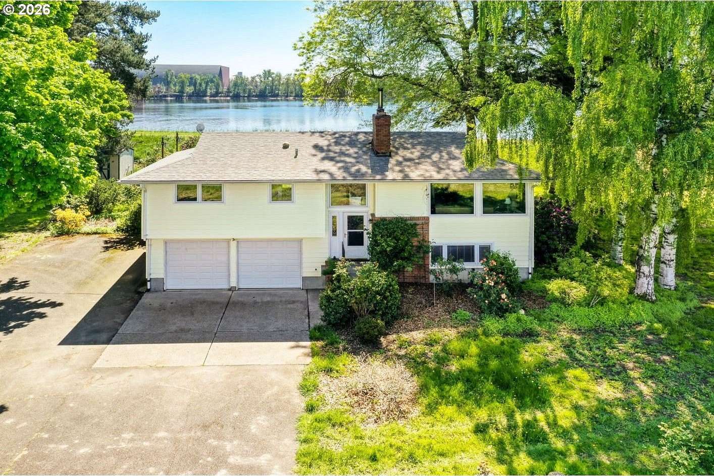 5.56 Acres of Land with Home for Sale in Portland, Oregon