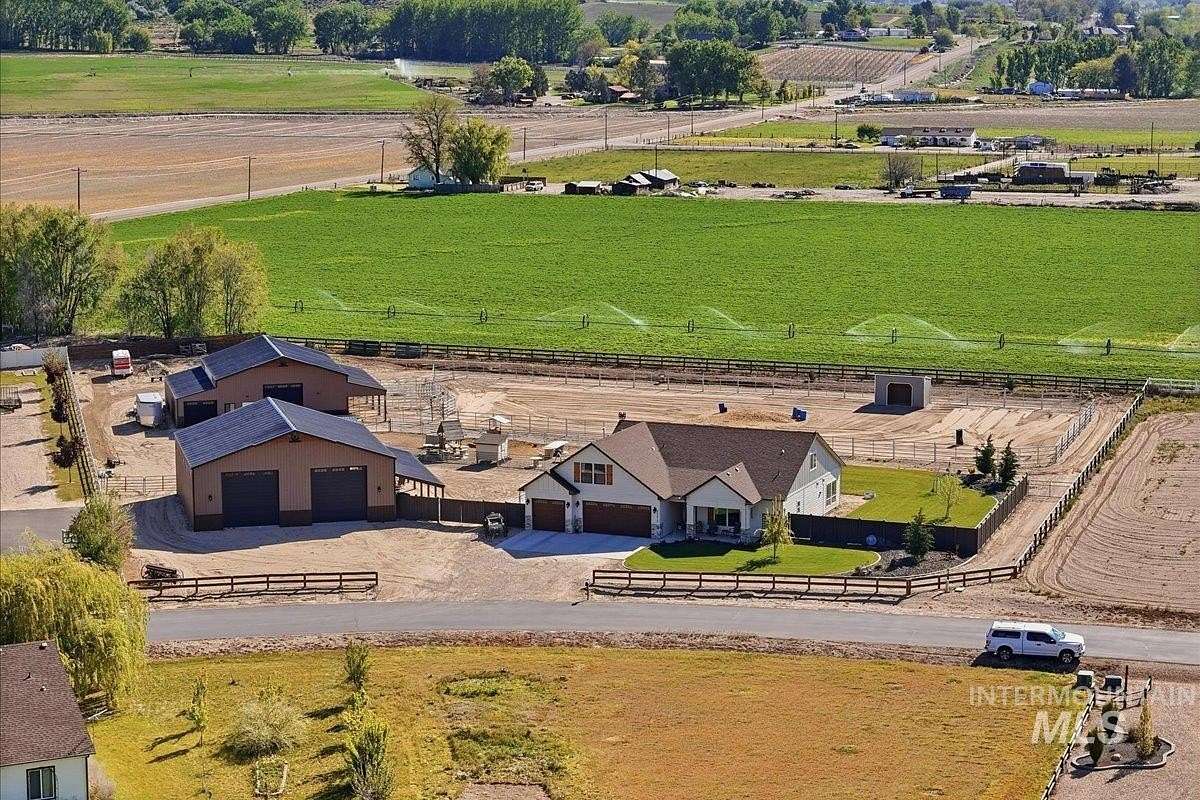 2 Acres of Land with Home for Sale in Wilder, Idaho
