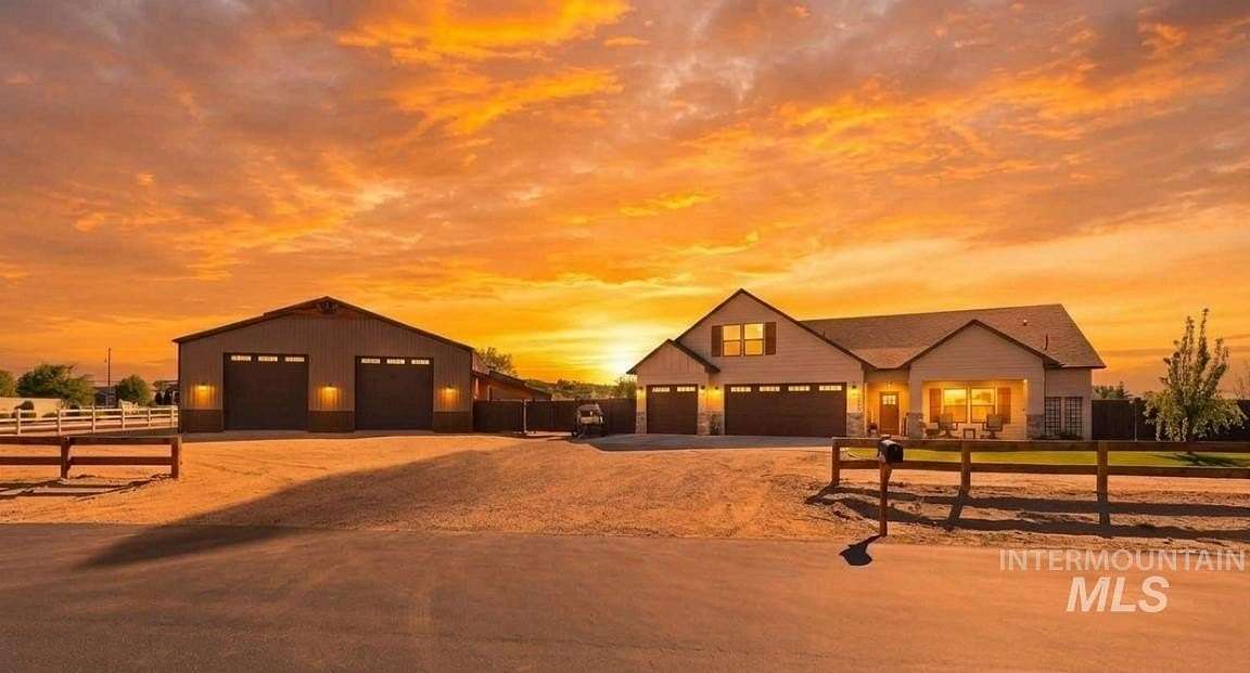 2 Acres of Land with Home for Sale in Wilder, Idaho